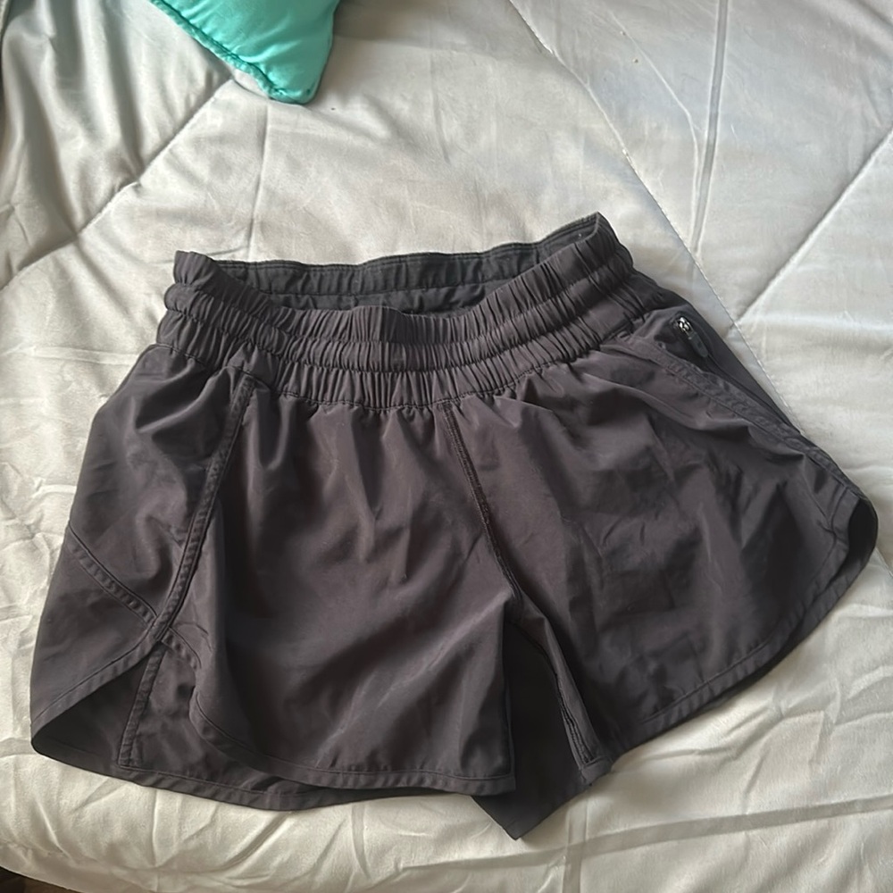 Size 6 Lululemon Track That Shorts